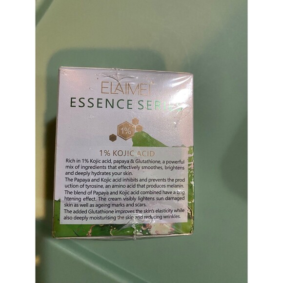 New in box sealed intense day & night moisturizer 50ml anti aging penetrating do - Picture 9 of 11